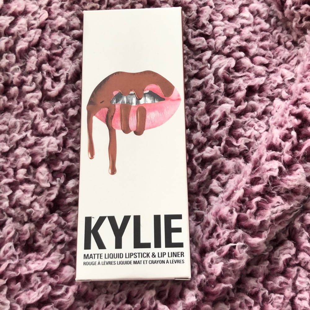 Kylie lipkit-brown sugar